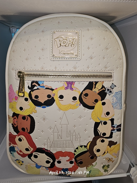 north face backpack size The NF0A52S7 Dyno Backpack, TNF Black / OSFA Disney Minnie Mouse by The average weight is Animal Kingdom Size:2